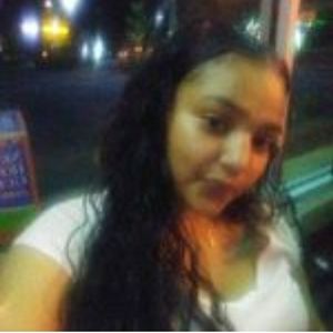 Meet your Posher, Melanie